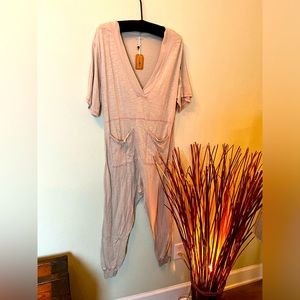 Natural Life Charlie  Jumpsuit Deep V-Neck Gray/pink Size S Pockets over…